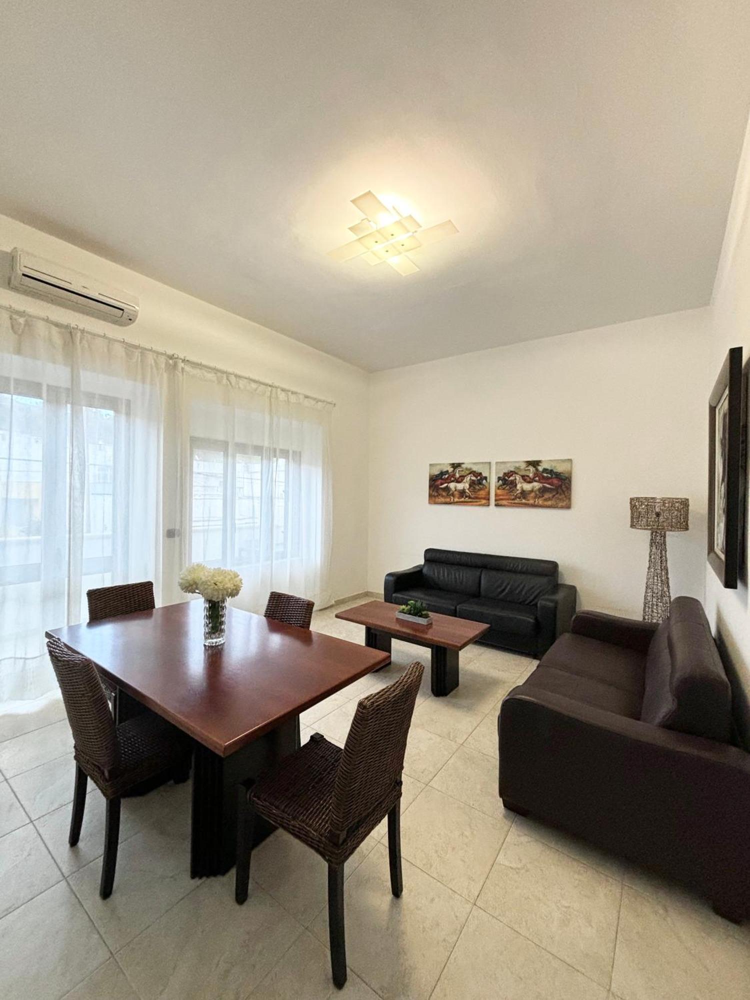 Apartments Tahon di Ravel Lido Conchiglia Bagian luar foto